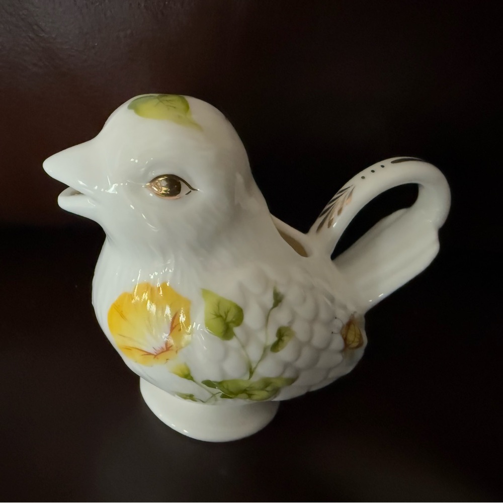 Vintage Gracie China  bird creamer bees and flower design 3.5 T 4” W